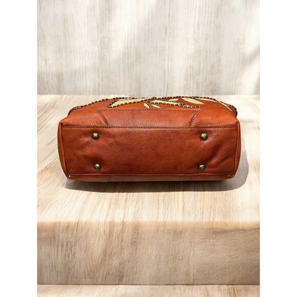 Y2K Isabella Fiore Large Leather Beaded Applique Handbag - Picture 4 of 10